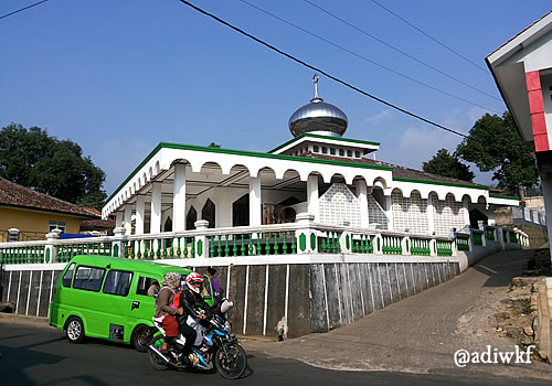 masjid cihideung